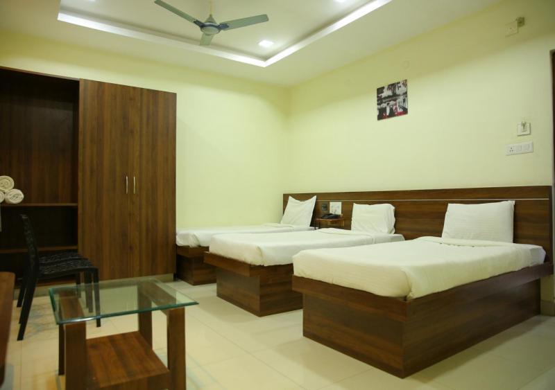 Hotel Maruthi Inn Nirmal  Εξωτερικό φωτογραφία