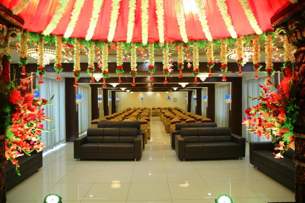 Hotel Maruthi Inn Nirmal  Εξωτερικό φωτογραφία