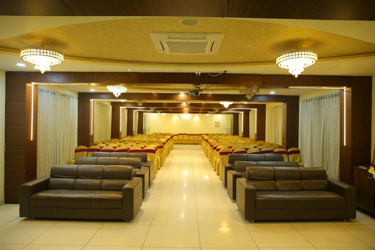 Hotel Maruthi Inn Nirmal  Εξωτερικό φωτογραφία
