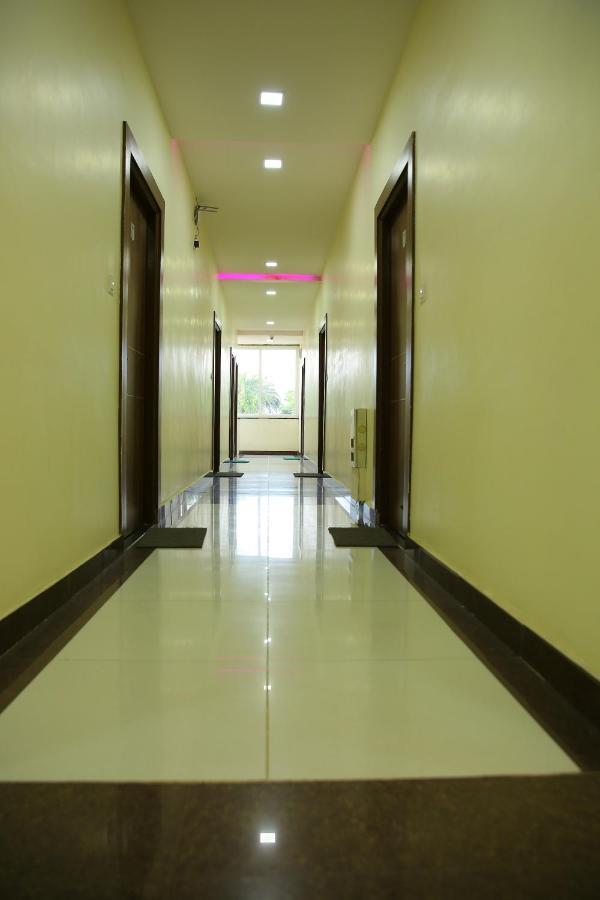 Hotel Maruthi Inn Nirmal  Εξωτερικό φωτογραφία